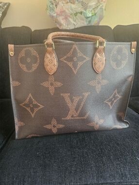 Brown Monogram Giant Canvas Tote